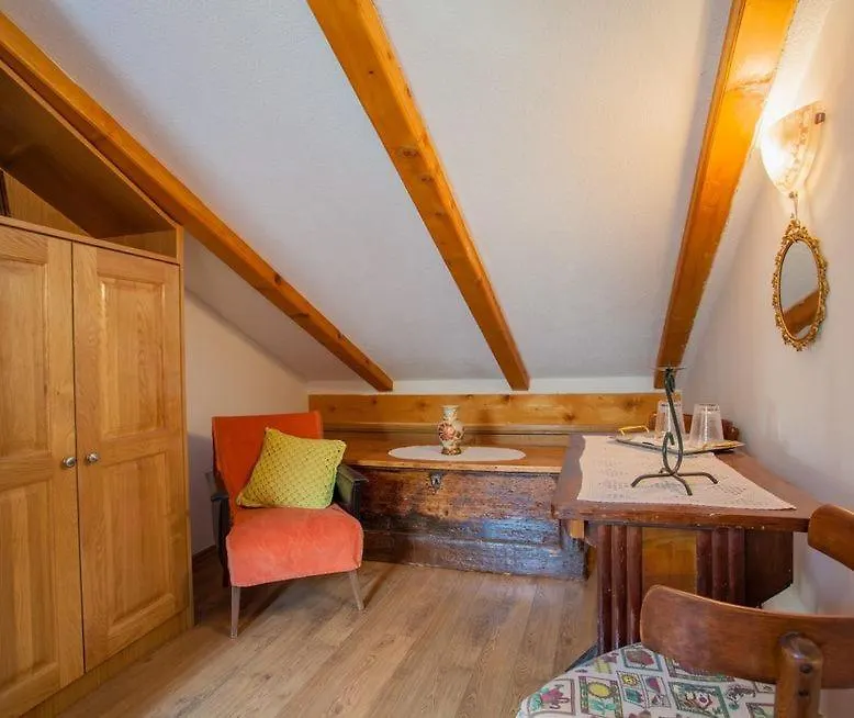 Guest house Room Kastelan Cres